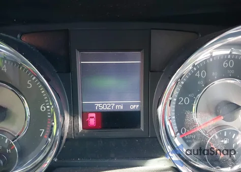 2013 Chrysler Town & Country Touring z USA, uszkodzony, nr VIN 2C4RC1BG4DR805851